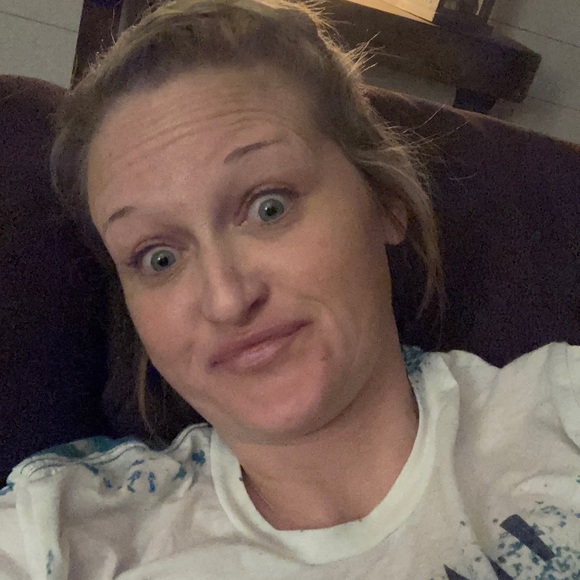 Meet your Posher, Crystal - Picture 1 of 1